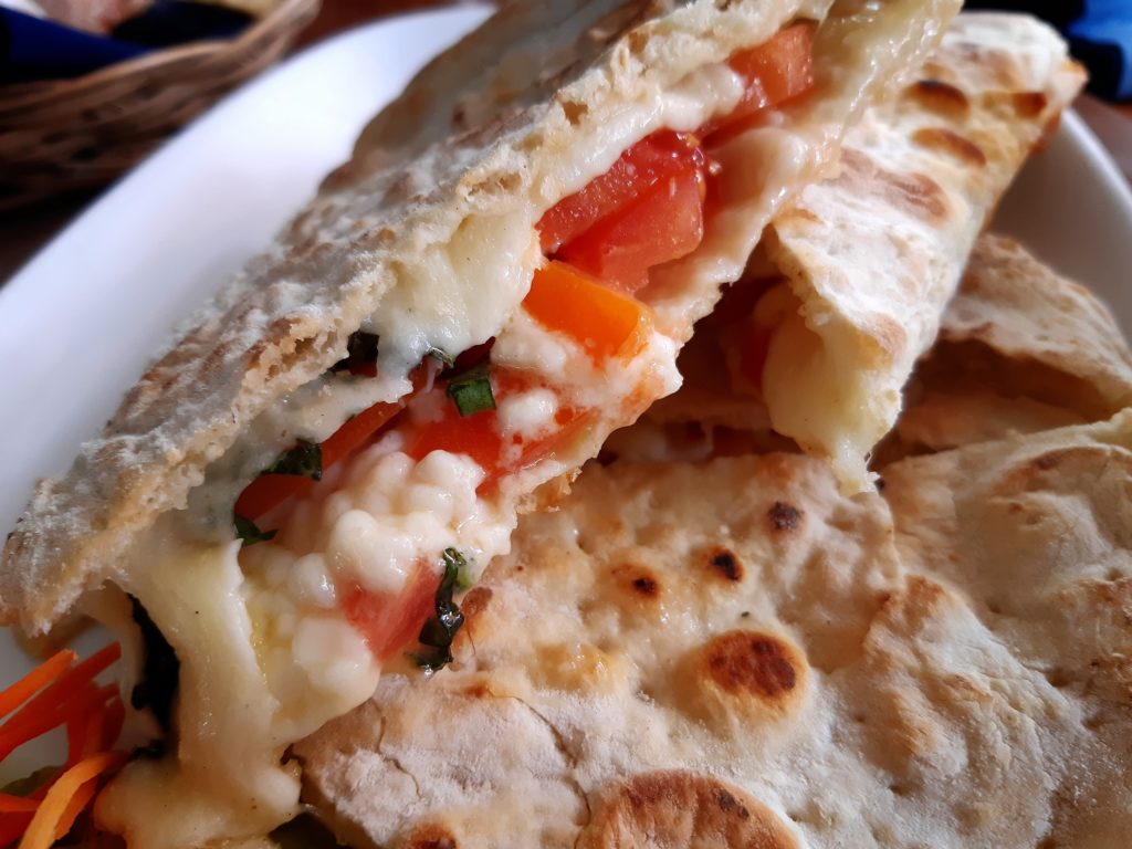 バリ島イタリアン、トラットリアのサンドイッチ