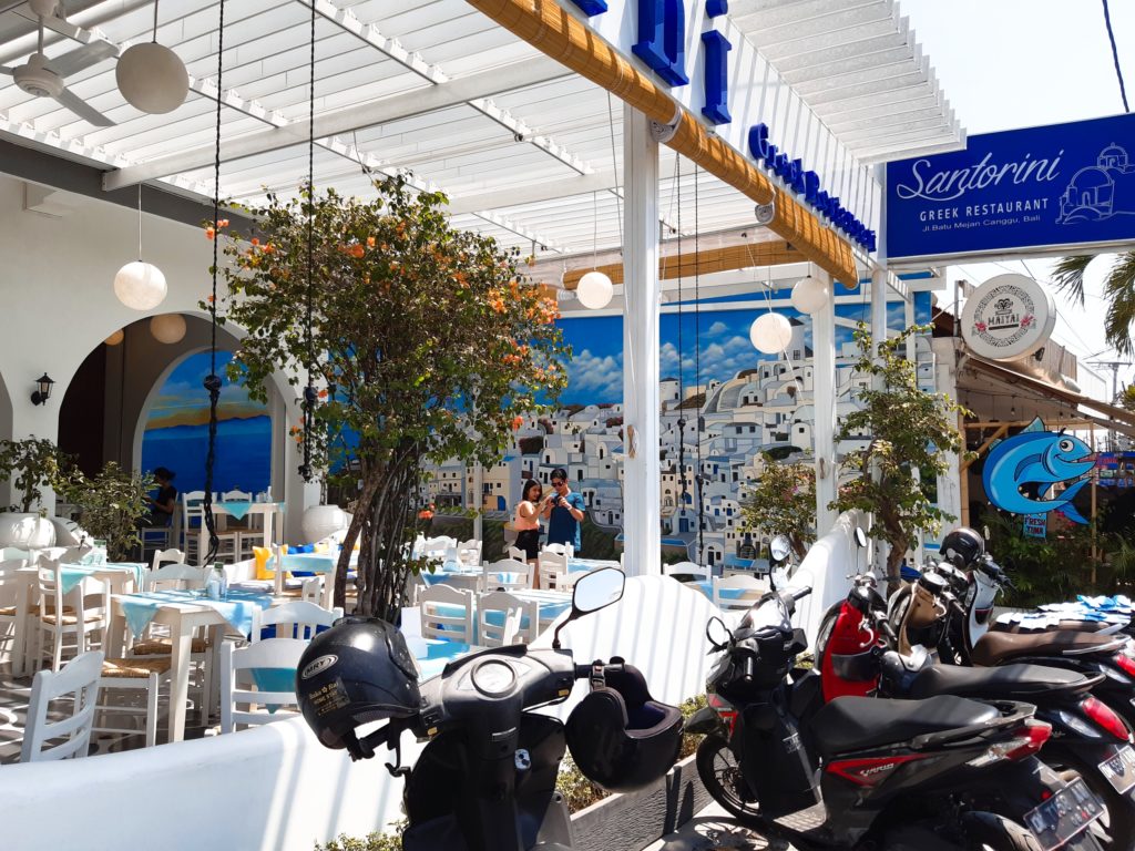 チャングーギリシャレストラン新「Santorini」外観