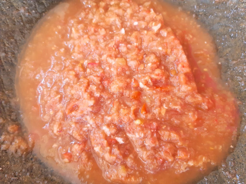 バリ料理スナチュクトマト